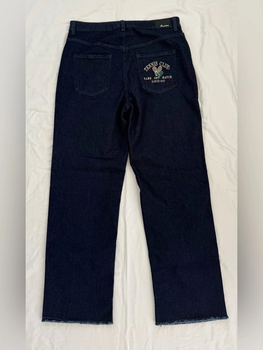 United Colors of Benetton Tennis Club‎ Embroidered Jeans Size 32 Dark Wash